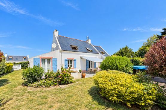 Belle maison familiale, 4 chambres au calme, proche de Sauzon 