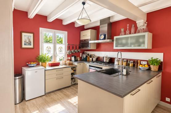 Belle maison familiale, 4 chambres au calme, proche de Sauzon 