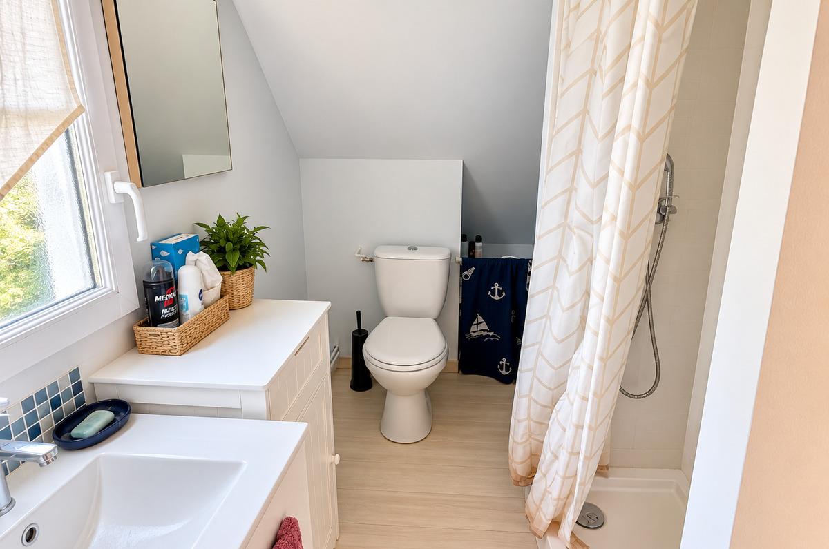 Belle maison familiale, 4 chambres au calme, proche de Sauzon 