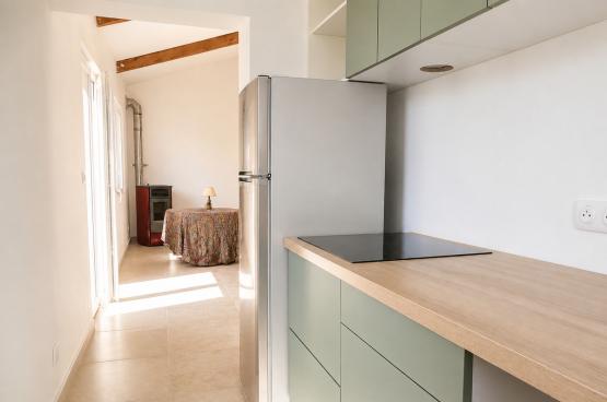 Petit loft neuf, a proximit� du bourg de palais