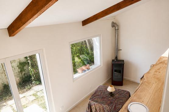 Petit loft neuf, a proximit� du bourg de palais