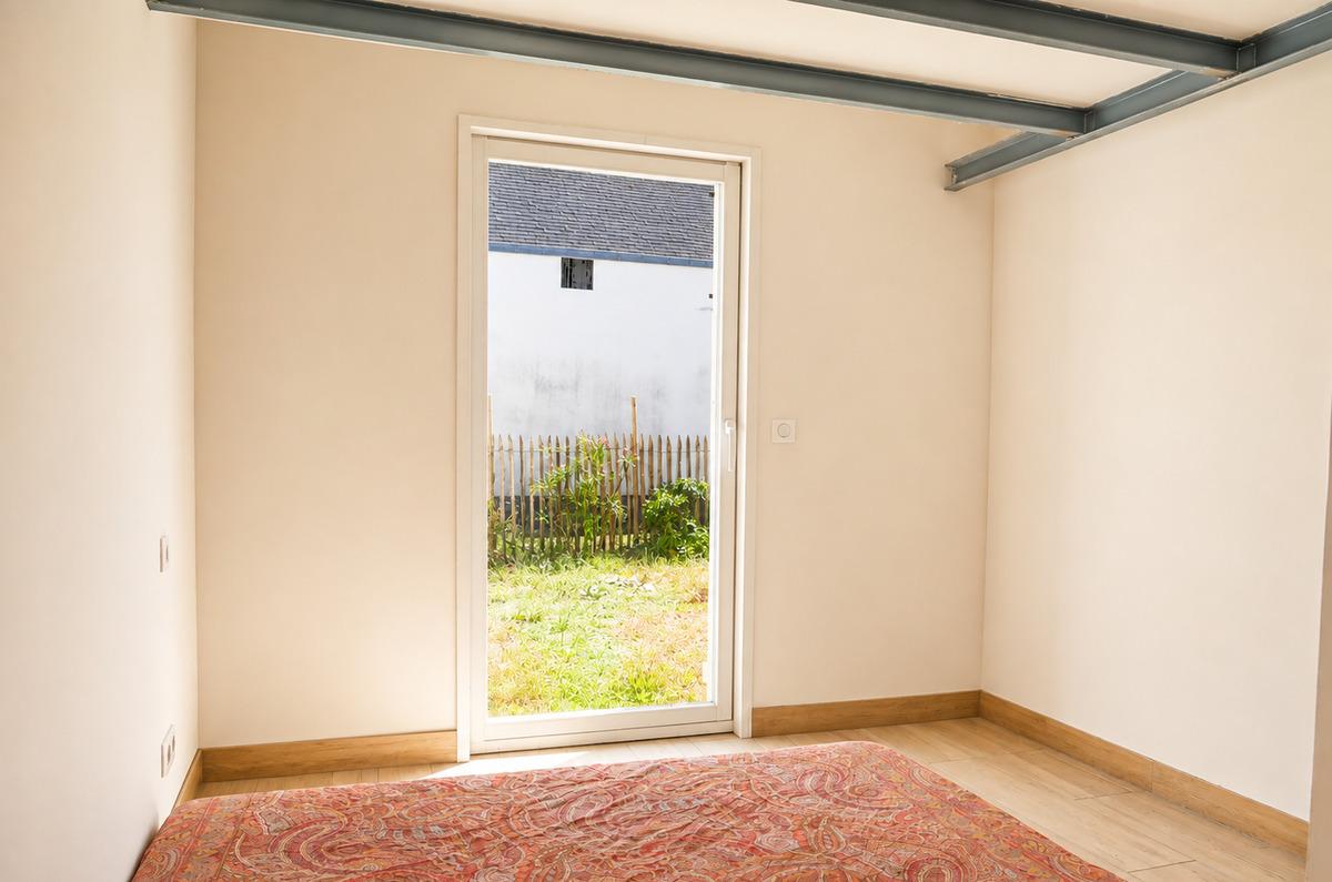 Petit loft neuf, a proximit� du bourg de palais