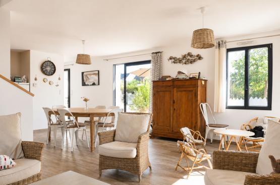 Belle maison au confort in�galable sur les hauteurs de Sauzon 