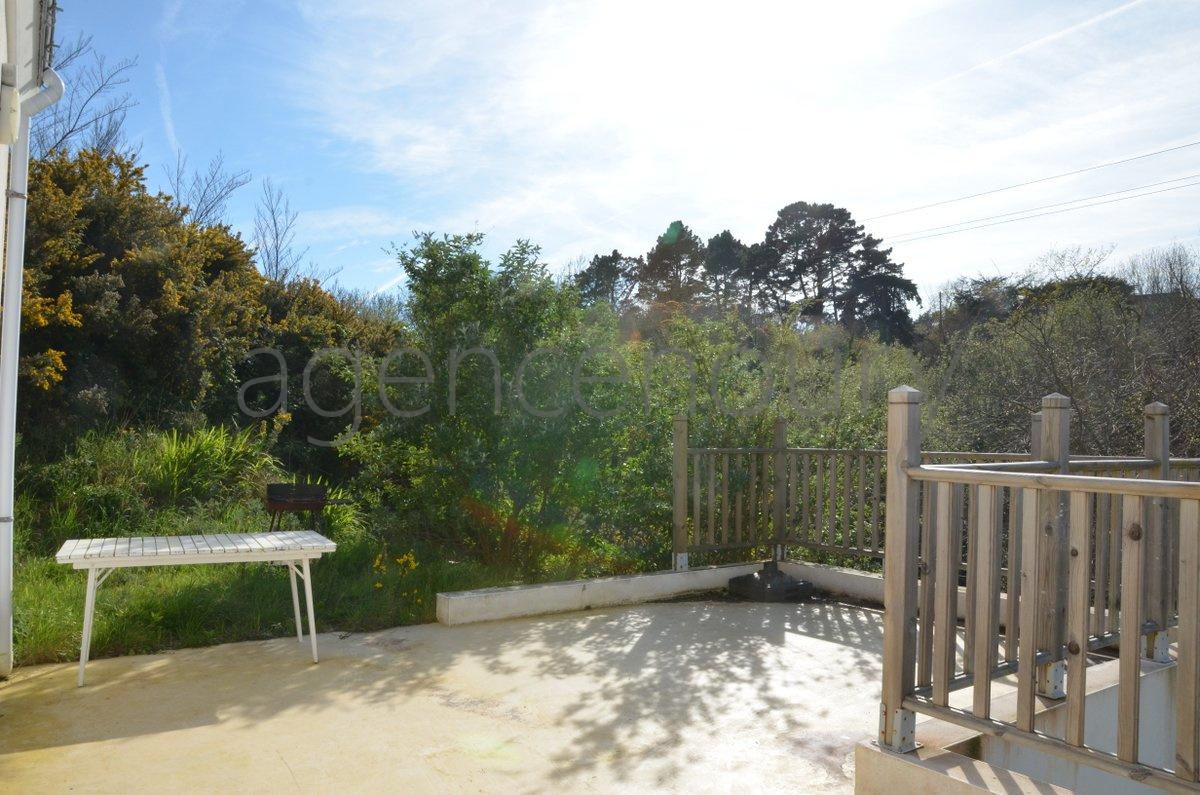 Pratiquement aucune maison de Belle-Ile n�est aussi proche d�une plage.