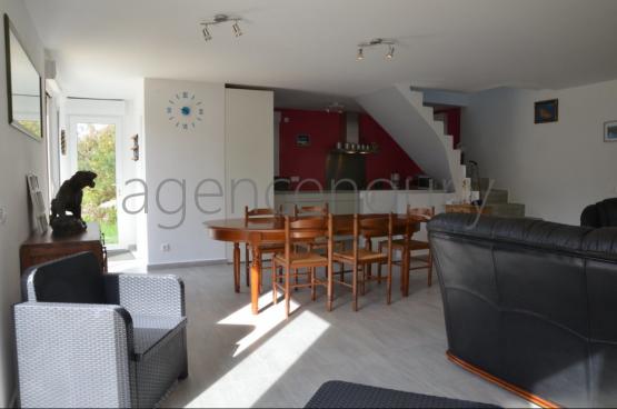 Pratiquement aucune maison de Belle-Ile n�est aussi proche d�une plage.