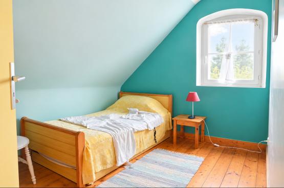 Belle maison belle isloise offrant un cadre de vie paisible dans un hameau proche de Bangor  
